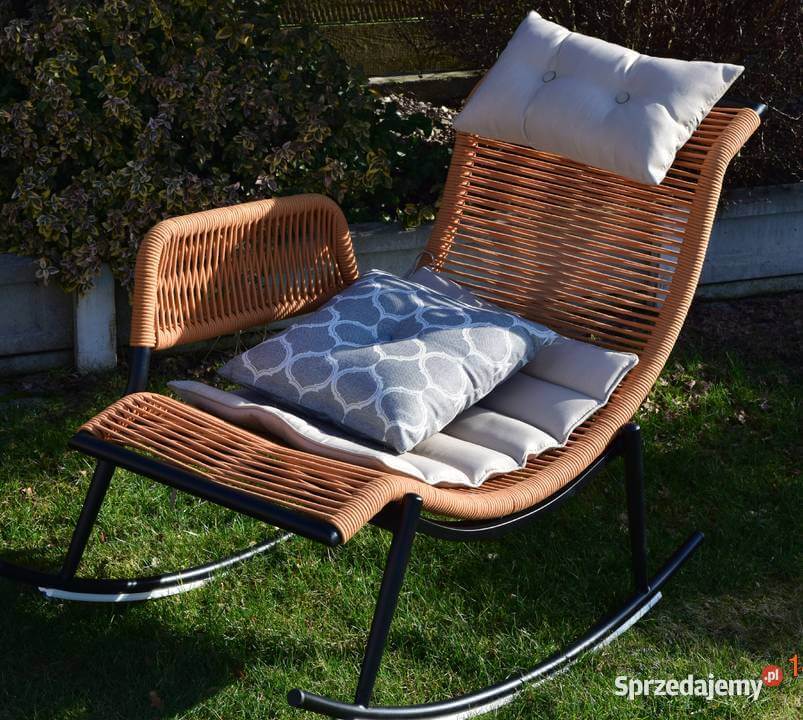 meble ogrodowe wypoczynkowy fotel bujany leżak ogrodowy technorattan nowoczesny wyplatany sznurkiem na biegunach nowość