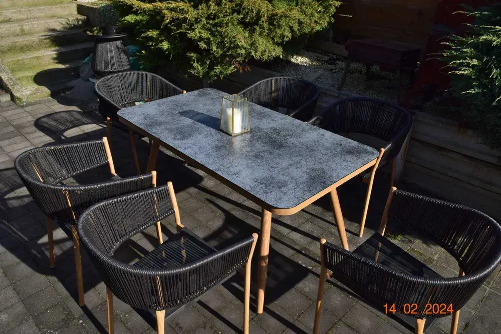 zestaw mebli ogrodowych  6+1 technoratan stół krzesła bez poduszek 